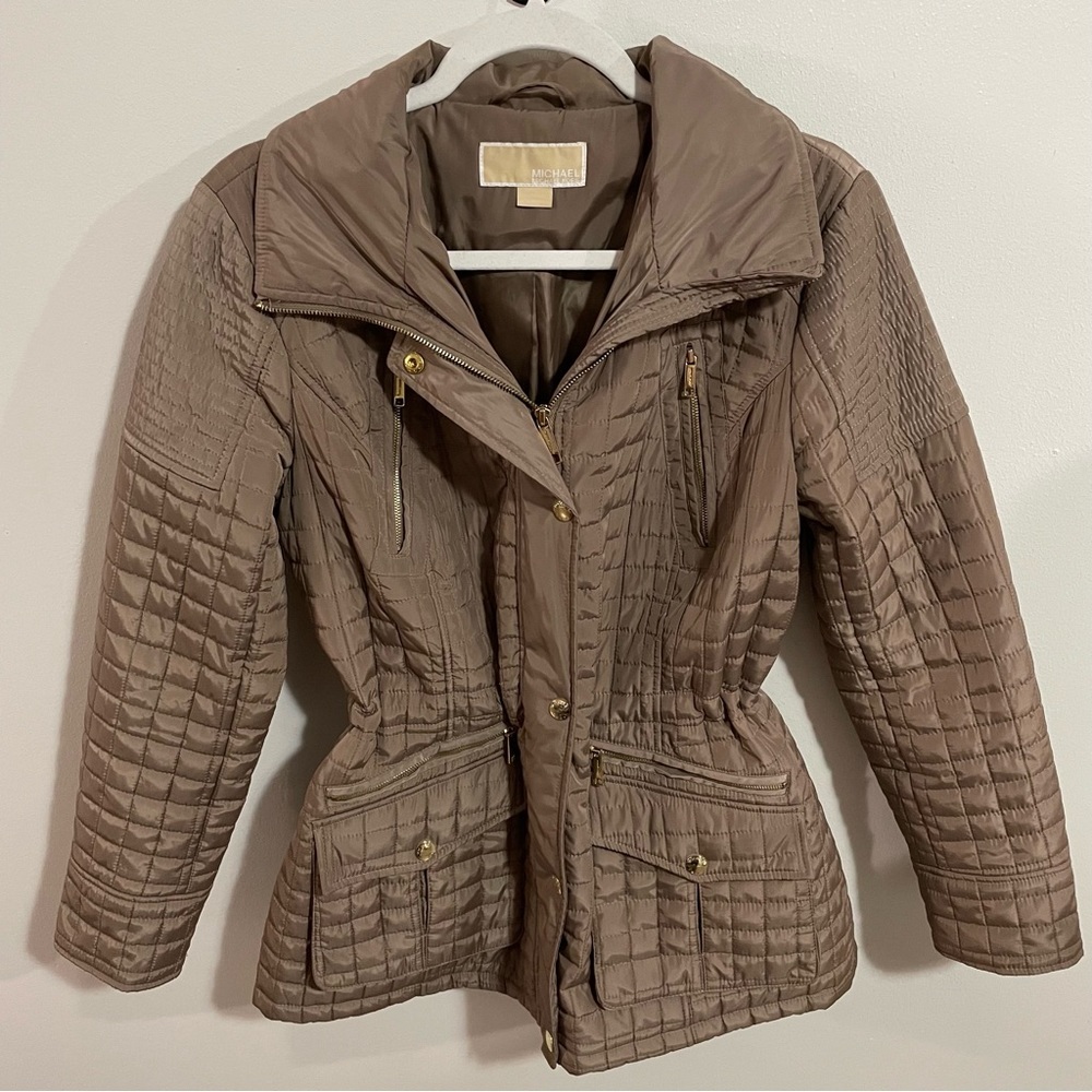 Michael Michael Kors Quilted Hooded weather-proof Gold Accent Coat jacket Size M